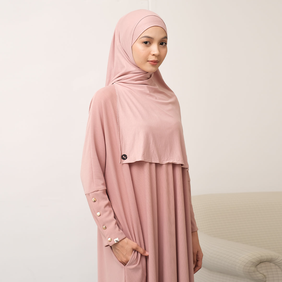 Jedda Knit Abaya in Nude Cream (Size S-M)