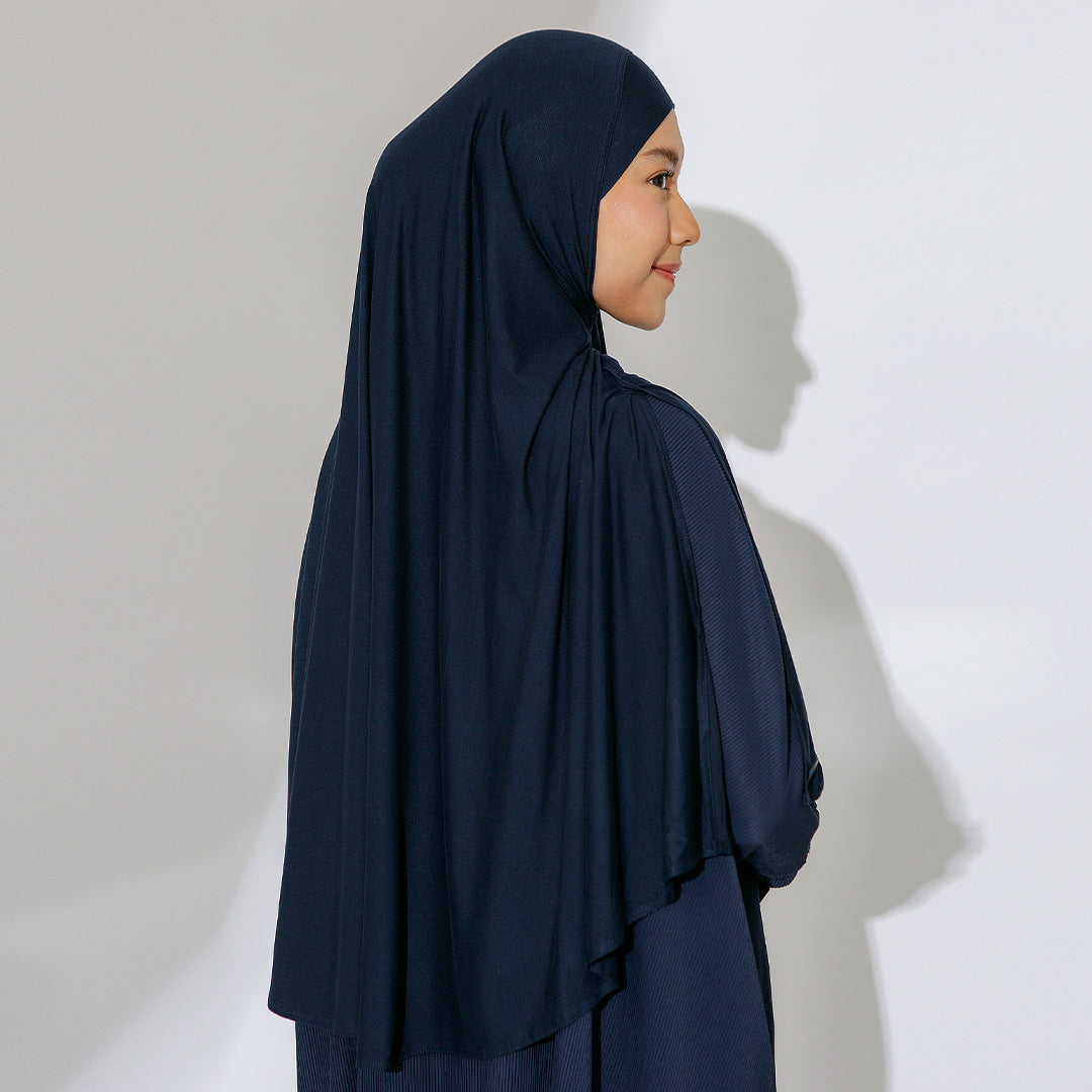 Sauda Instan in Navy (Size L-XL)