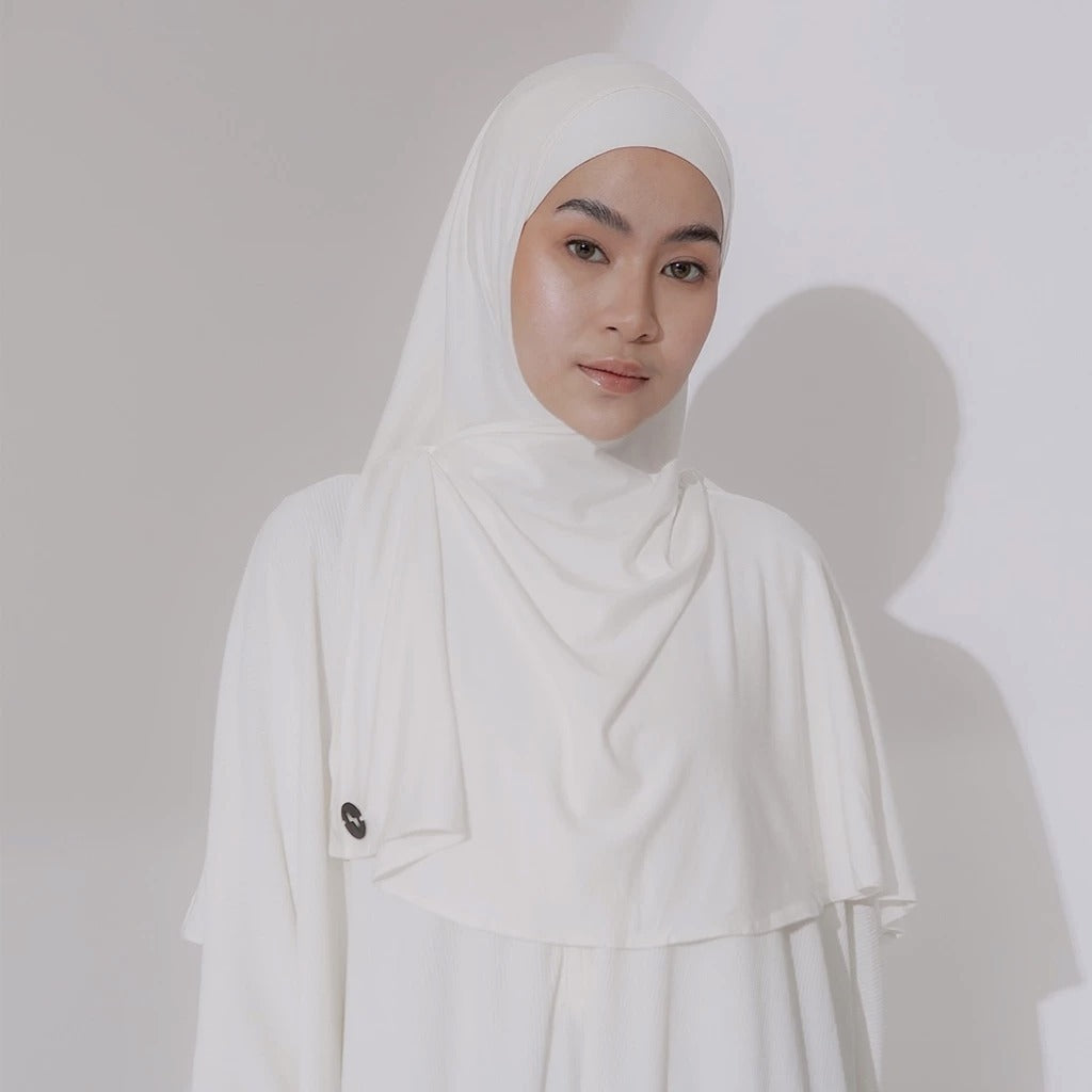 Sauda Instan in Broken White Non Ciput (Size S-M)