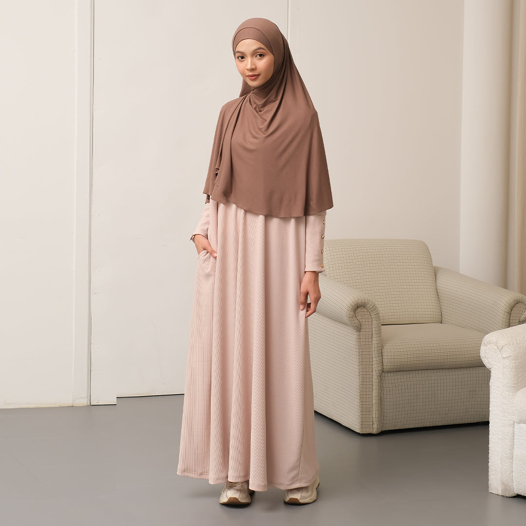 Jedda Knit Abaya in Cream (Size S-M)