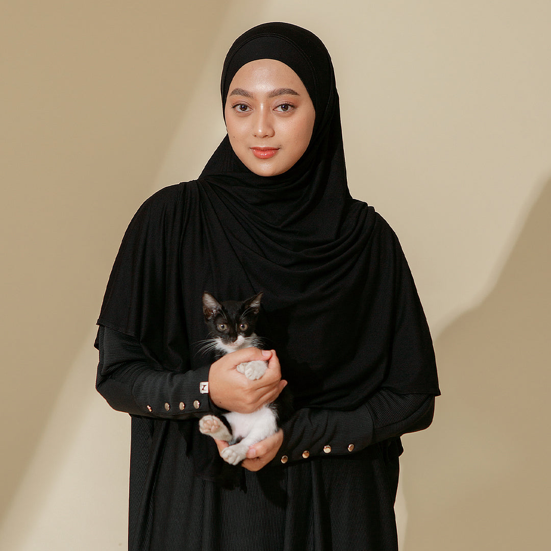 Sauda Instan in Black (Size L-XL)