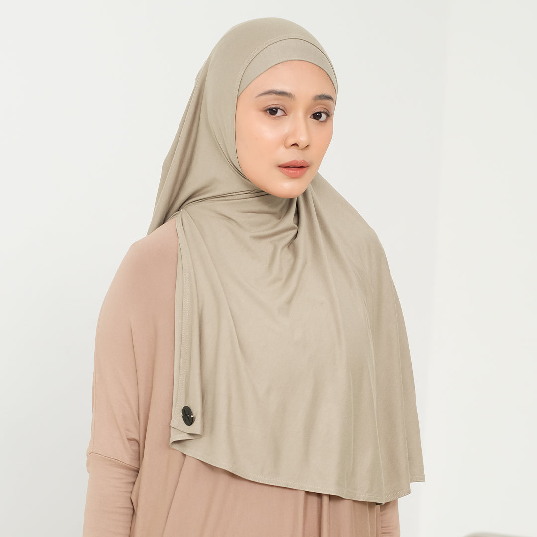 Sauda Instan in Khaki (Size S-M)